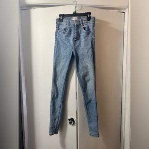 Zara Jeans